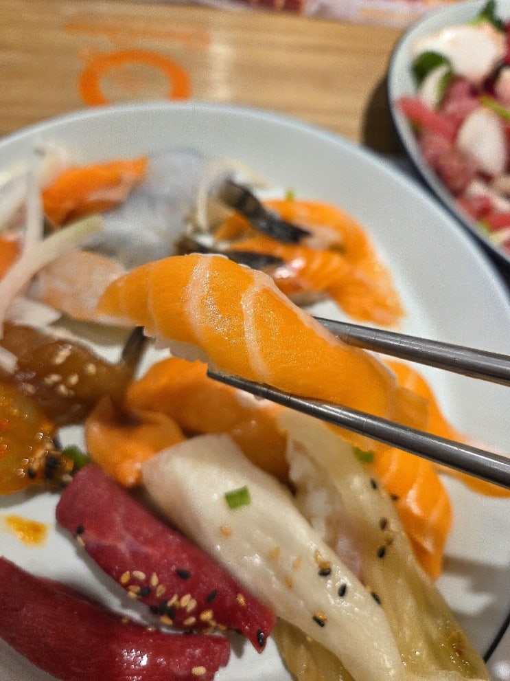  창원시티세븐맛집 주차 편한 쿠우쿠우 평일 디너 방문