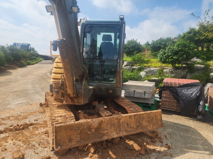  볼보 EC55C 2013년식 1900만원 판매합니다.