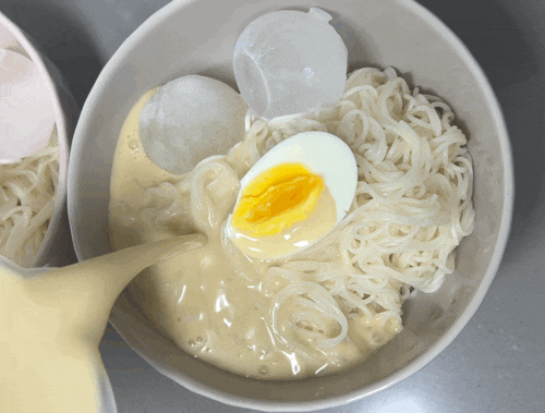콩국물 가루로 간편하게 콩국수 만들어 먹기!! 일일곡식 콩국물가루 (유통기한, 영양성분, 칼....