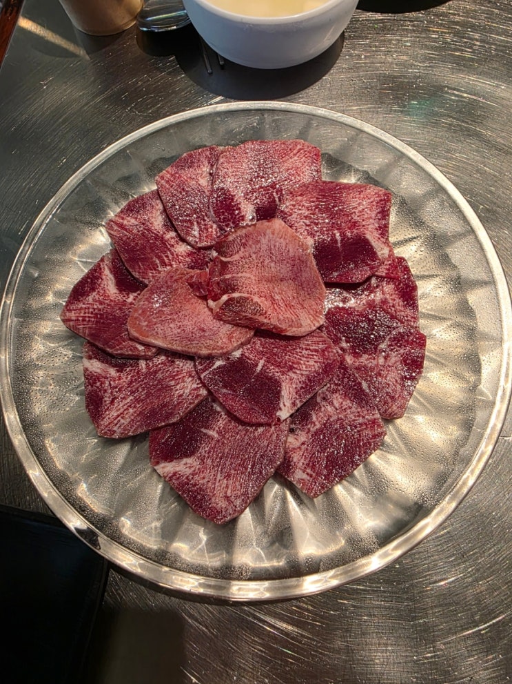  구디 맛집 추천, 청기와타운 수원 왕갈비 정식과 우설 먹어본 후기