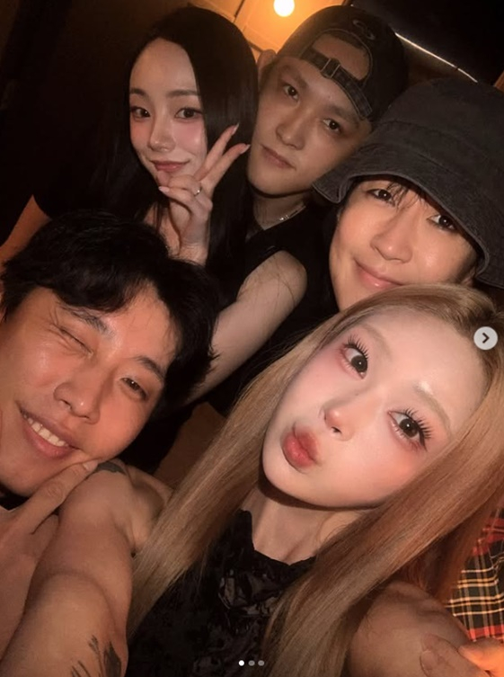<b>최진실</b> 남매, 연인과 함께 <b>홍진경</b> 만났다…“이모 허락 맡고... 
