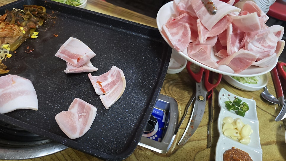 자연석돌구이 사진 4