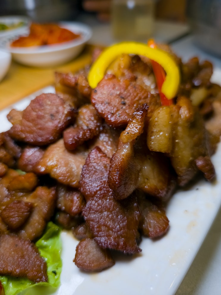  비에이비스타맛집 이천 우주면옥 본점 비빔냉면 물냉면 돼지목살 직화구이 저녁 외식