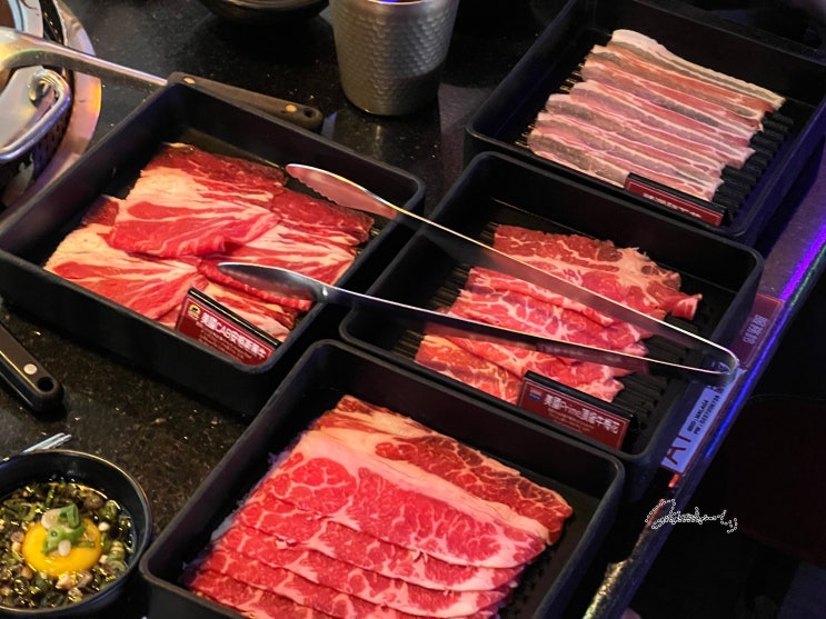  대만 여행, 첫 훠궈 체험이라면 강력 추천. 맛집 마라훠궈 신이점