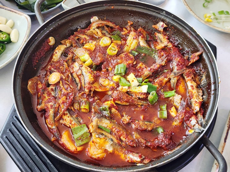  부산 기장 연화리 맛집 멸치쌈밥 곰장어 이화장횟집 내돈내산