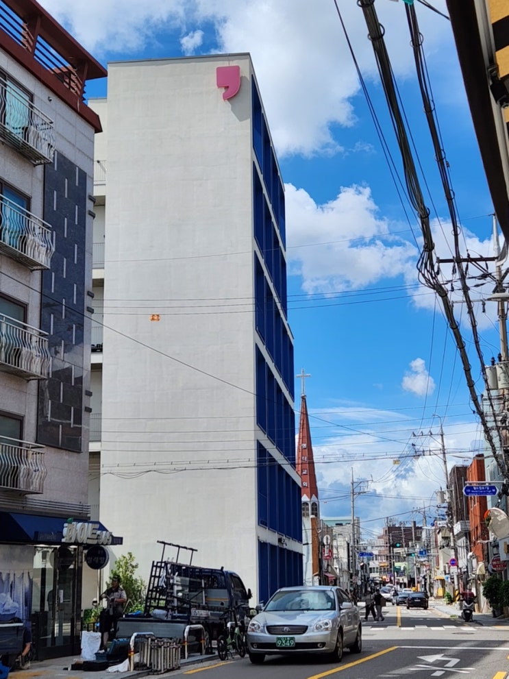  합정 대형 북카페 추천 작업하기 좋은 카페꼼마