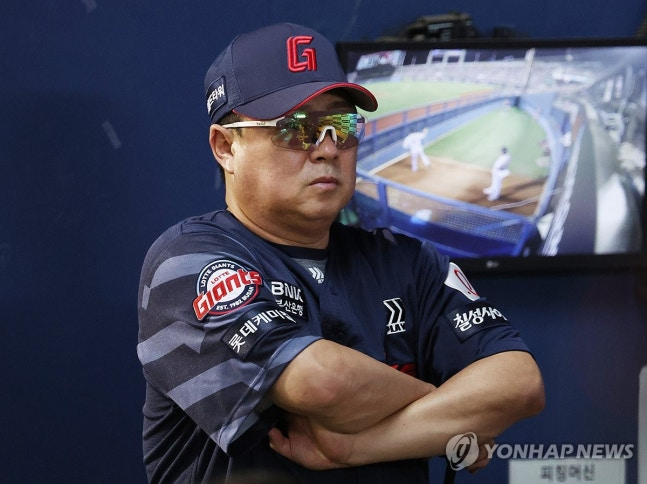 <b>롯데</b>자이언츠, '부산 갈매기... 탈출 <b>실패</b>…LG와 극적인... 