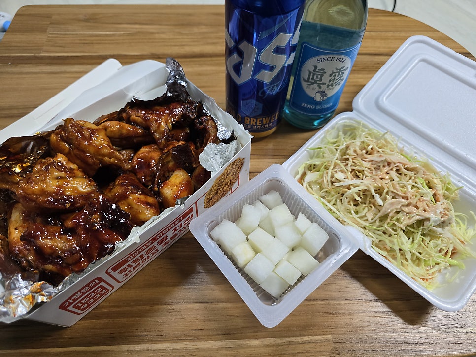 꾸브라꼬숯불치킨 광주진월점 사진 1