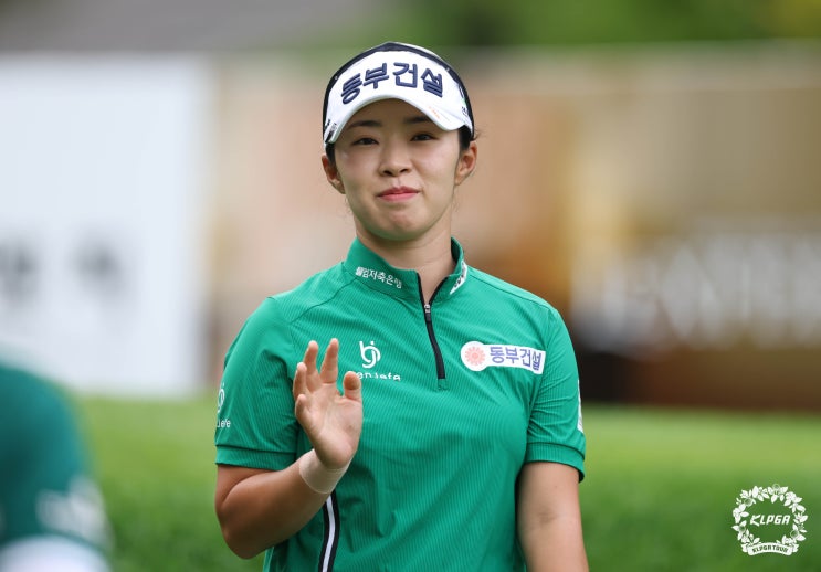 BC카드-<b>한경</b> 레이디스컵 2025 1R, 공동<b>선두</b> 김수지(-8)... 