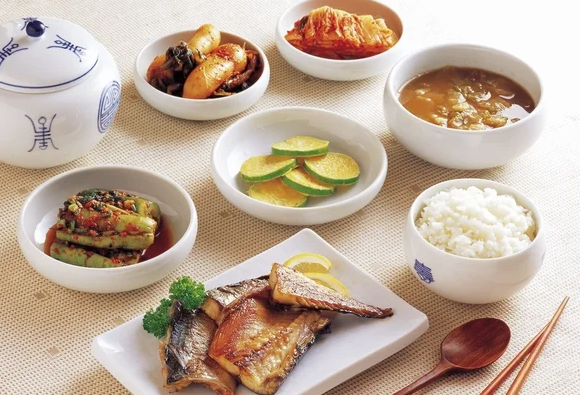  “아침밥 안 차려준다” 서운하다는 남편, 누리꾼 뭇매 맞은 이유 