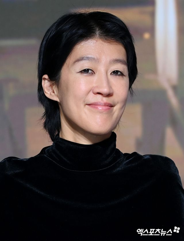  홍진경, 이혼 후 더 핫해…지드래곤 생파→故최진실 자녀 상견례까지 '자유분방' [엑's 이슈]
