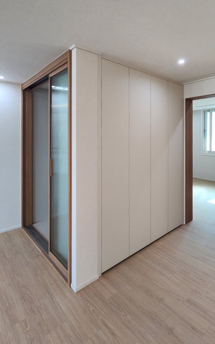  부산 경남한신아파트 31평 맞춤가구 붙박이장 설치｜한솔 안도크림 & 크림화이트