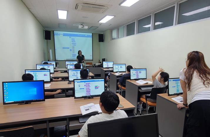계양구가족센터, 다문화·외국인 아동 대상 ‘코딩 자격증 취득반’ 운영