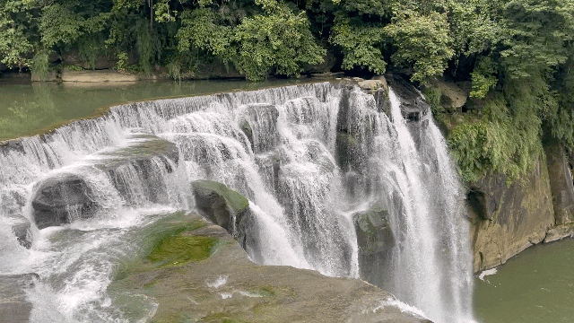  대만 여행, 더울 때 가면 힘든 스펀 폭포(Shifen Waterfall Park)
