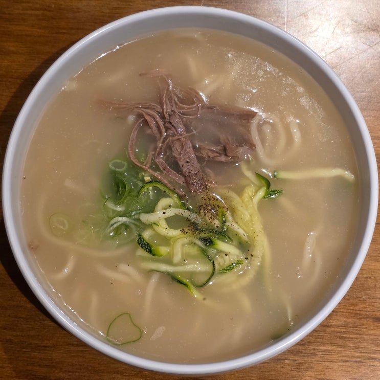  [홍대/합정 어서와칼국수] 상수맛집: 가마솥 수육보쌈과 사골양지칼국수 - 홍대칼국수맛집/합정역보쌈맛집
