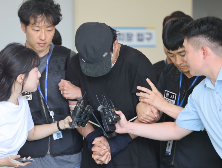울산 <b>스토킹 살인미수</b> 피의자 전 남자친구 <b>장형준</b> 얼굴  <b>공개</b>