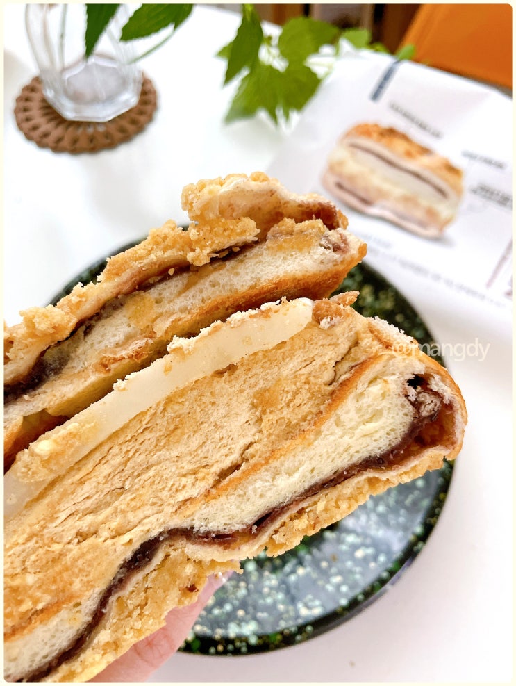  연세우유 찰떡콩떡 맘모스 CU 편의점 신상 빵 후기