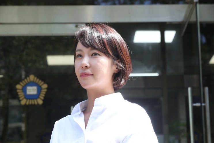  황정음 43억 횡령 구형, 가족회사 돈도 횡령죄 될까?