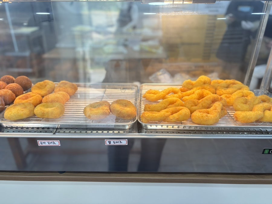 황금찹쌀꽈배기 한밭대점 사진 4