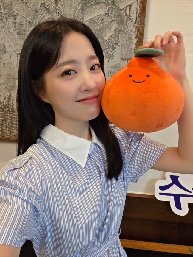 <b>박보영</b>, 35살도 어려 보이는 <b>비주얼</b> 동안미인 위엄 청량美... 