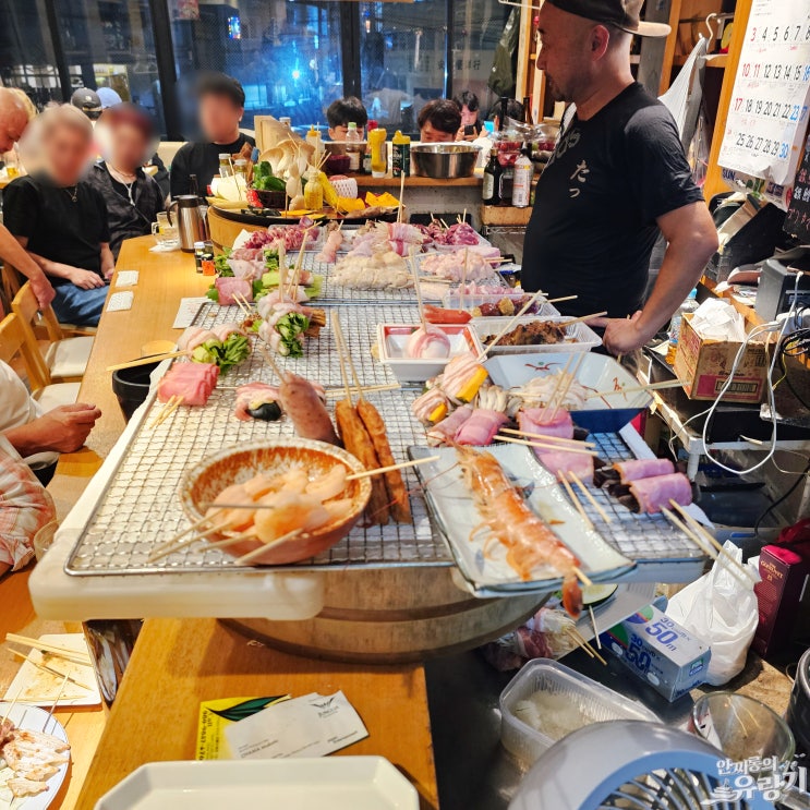  오키나와 국제거리 꼬치구이 전문 이자카야 마루짱
