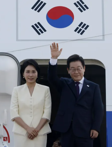 이재명 대통령, <b>김혜경 여사</b> 일본에서 미국 워싱턴까지 3박6일... 