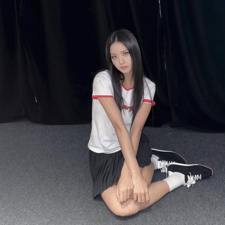  alo 알로 스니커즈 선셋, 블핑 지수 신발은?