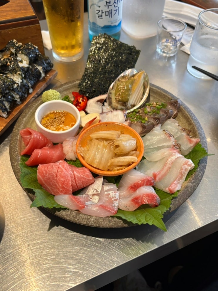  석촌 송리단길 핫한 숙성회 맛집 글로리식당 (숙성회, 소금김밥, 바다크림파스타)