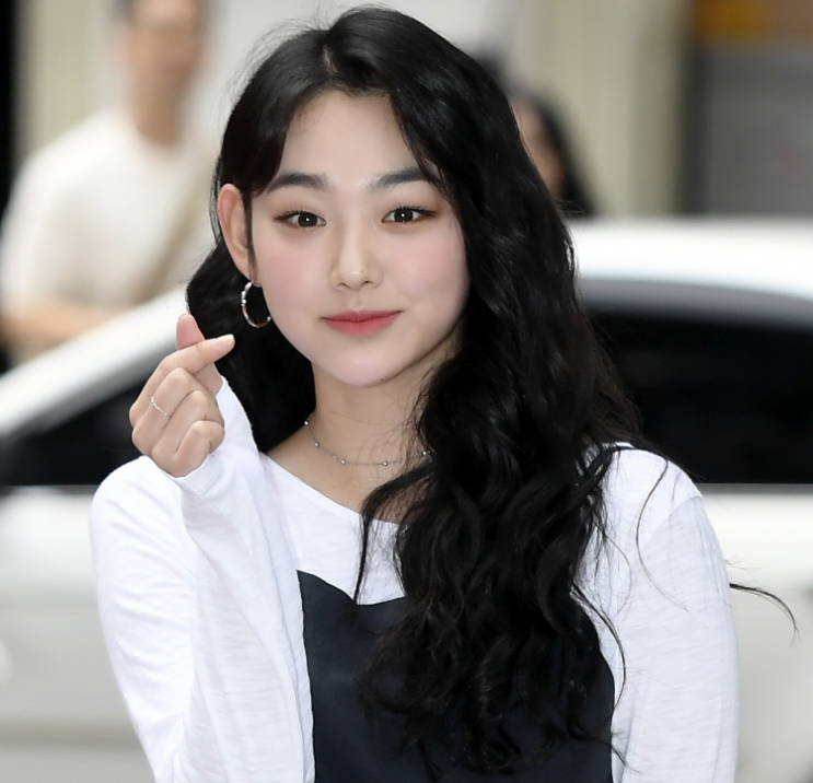 <b>트웰브</b> 강지 <b>강미나</b> 구구단 프로듀스48출신 과거사 프로필... 