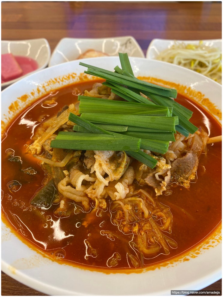  영종도 구읍뱃터 맛집 | 왕언니 율칼밥 육칼국수 솔직 후기