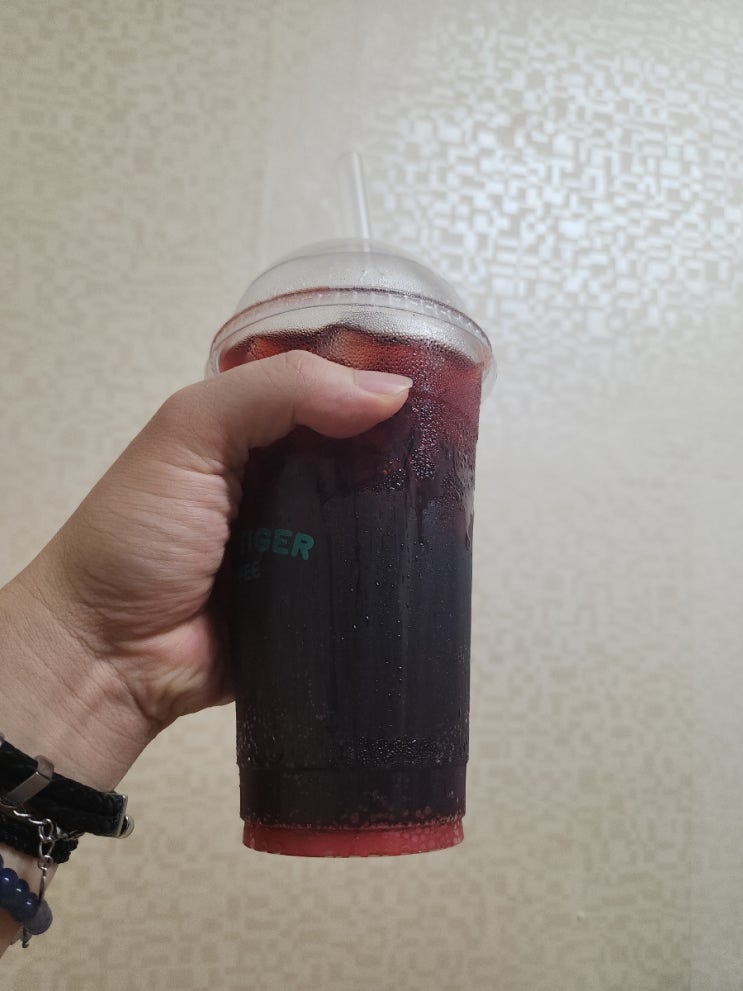  바나타이거 체리콕 상큼한 콜라맛 음료
