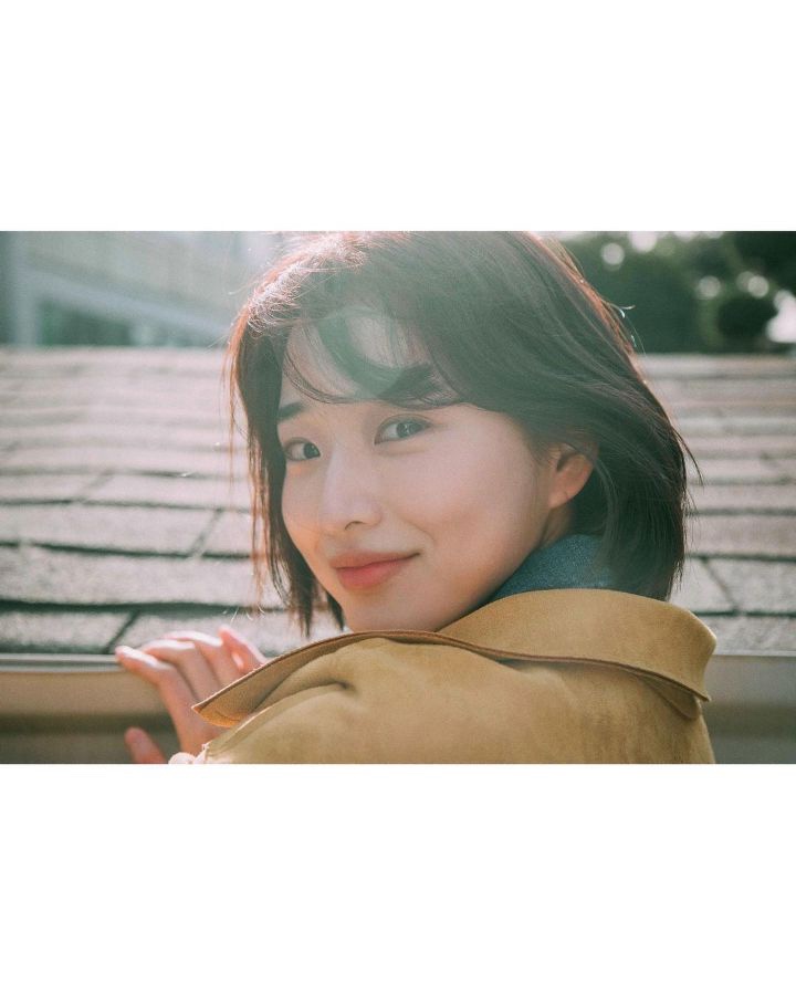 넷플릭스 <b>애마부인</b> 신예배우 <b>방효린</b> 닮은꼴