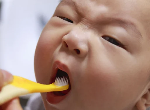  아침 양치, 식사 전이 더 효과적?
