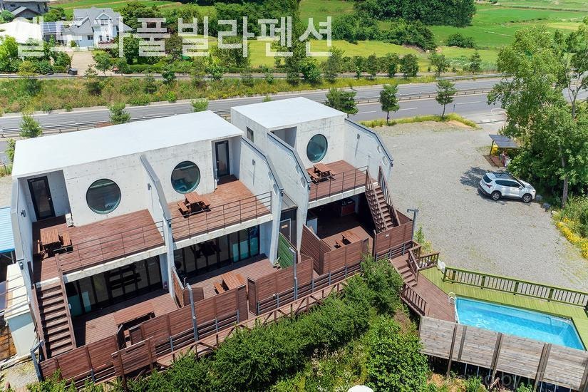 엘도라풀빌라펜션 사진 2