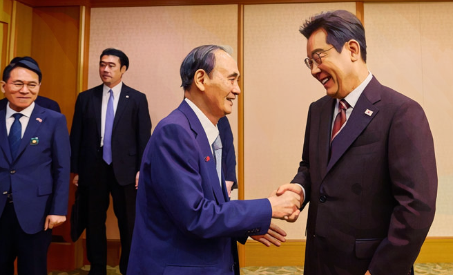 이재명 <b>대통령 스가</b> 전 총리, 입헌민주당 대표 등 일본 정계 <b>접견</b>