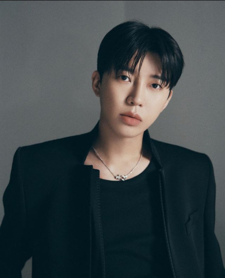 <연예가핫이슈> 임영웅, '뭉찬4' 감독으로 돌아온다...안정환·김남일·이동국과 전략 맞대결
