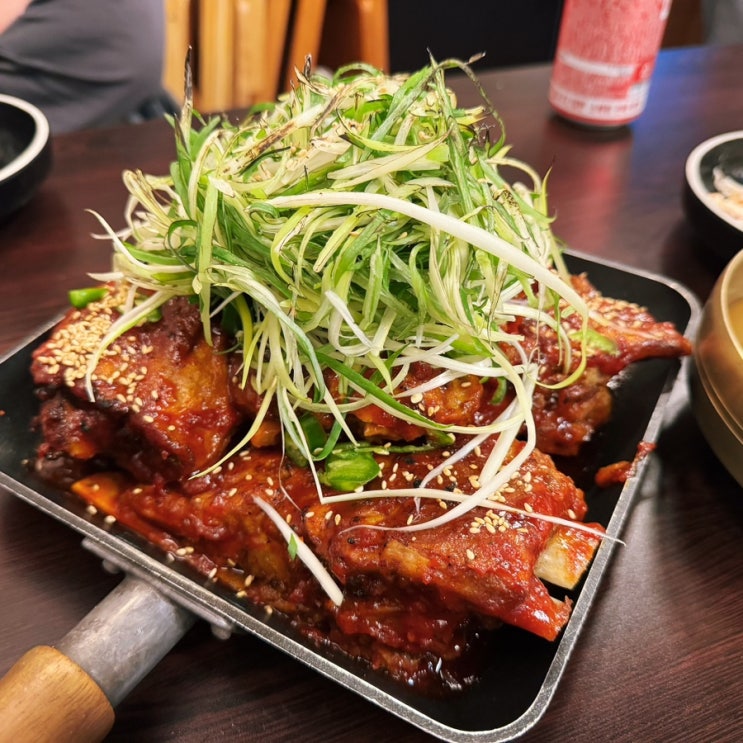  대전 둔산동 밥집 뼈칼집 둔산점 살코기가 푸짐한 직화 뼈구이 맛집