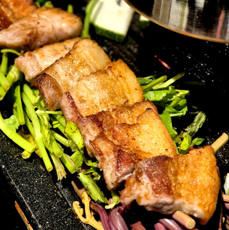  역삼동 삼겹살 기운 고기 진짜 맛있게 구워줌