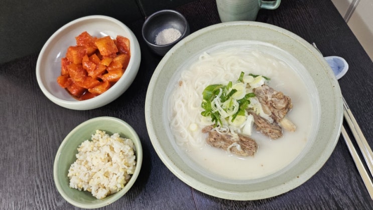  서울깍두기 갈비탕 밀키트 먹고 여독 이겨내기!