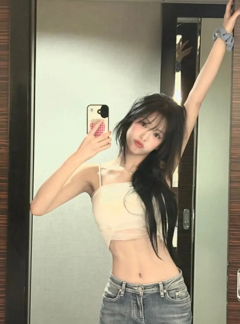 베이비몬스터 아현 인스타그램 사진
