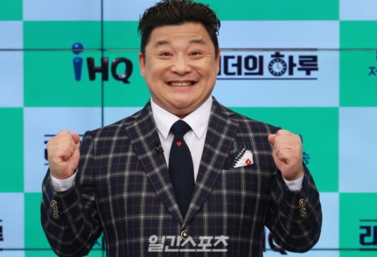 <연예가핫이슈> 윤정수, ‘12세 연하 아내’와 11월 결혼식