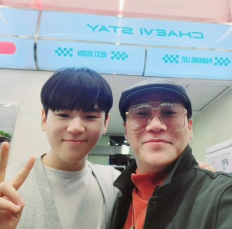 저럴수가 있나..<b>윤민수 위장 이혼설</b> 도는 이유! 전처 김민지와... 