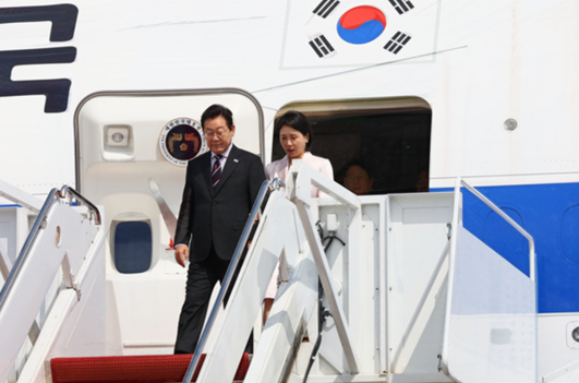 이재명 대통령 미국 워싱턴 도착과 한미 정상회담 총력 준비 상황.