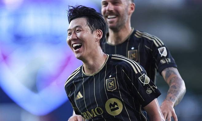 LAFC 손흥민 '프리킥 데뷔골 작렬' 실시간 중국반응