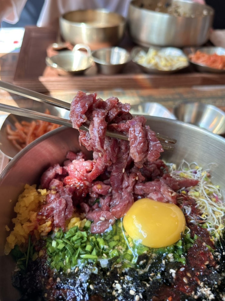  바른집들기름육회비빔&생고기 | 안산시청 맛집 고잔동 육회비빔밥 추천