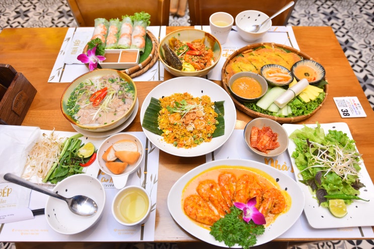  다낭 한시장 근처 맛집 시내 반쎄오 쌀국수 로컬 냐벱 배달