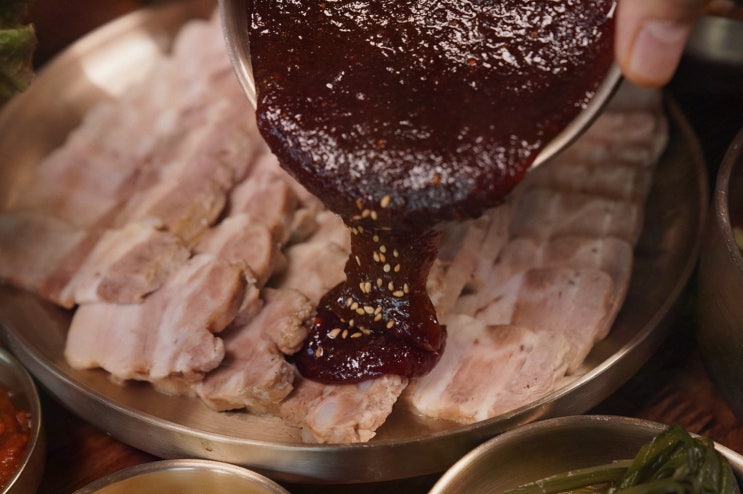  [팔도만족 인계점] 푸짐한 족발과 맛있는 서비스, 수원시청맛집