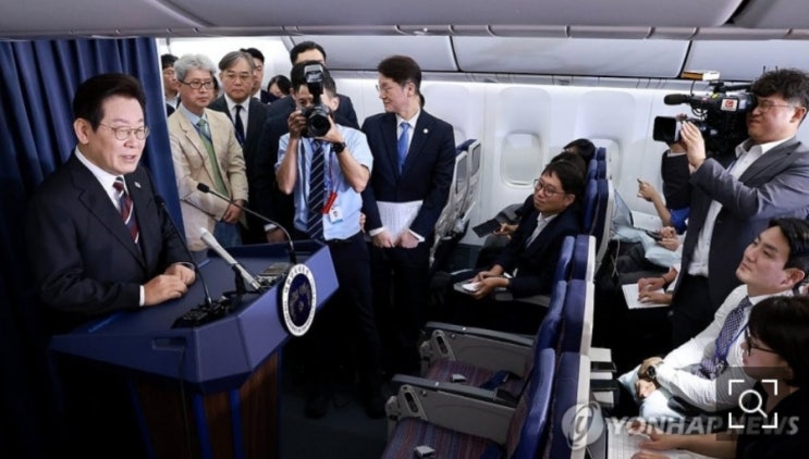 李대통령 "<b>주한미군</b> 유연성 동의 쉽지 않아…미래형 전략화는... 