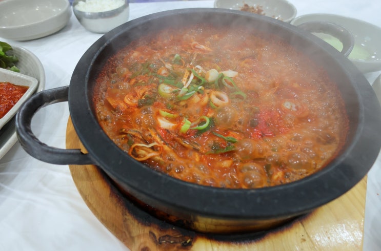  경남 사천 맛집 '봄내멸치쌈밥집' [내돈내산]