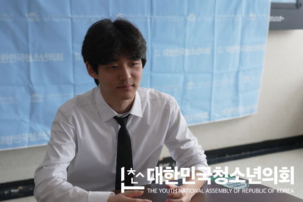 [대청의 의장단 인터뷰] 경청과 실행으로 이루어진 ‘강한 리더십’ - 이재원 부의장이 꿈꾸는 청소년의회